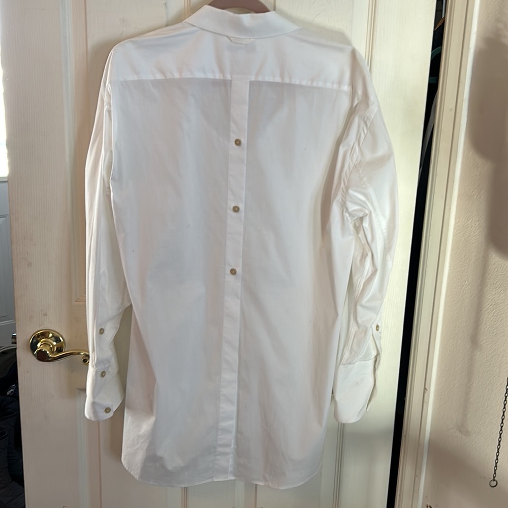NWT Elizabeth & James button up white shirt! - Picture 3 of 4